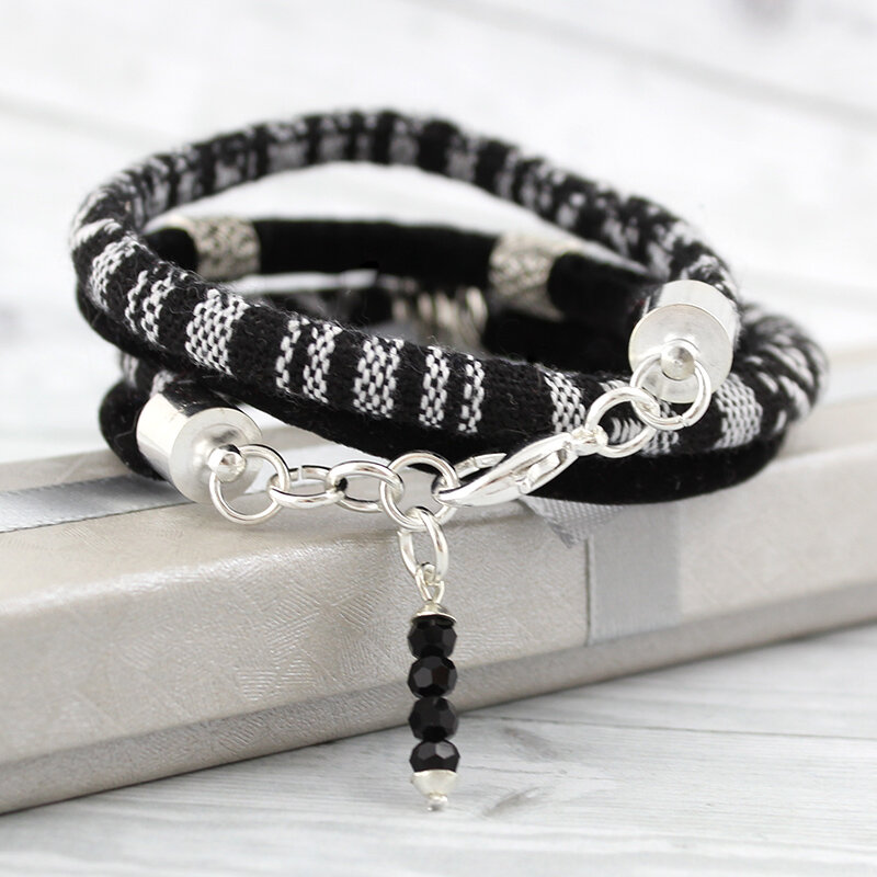 Bransoletka czarna oplatana Aztec Black Bransoletka czarna oplatana Aztec Black