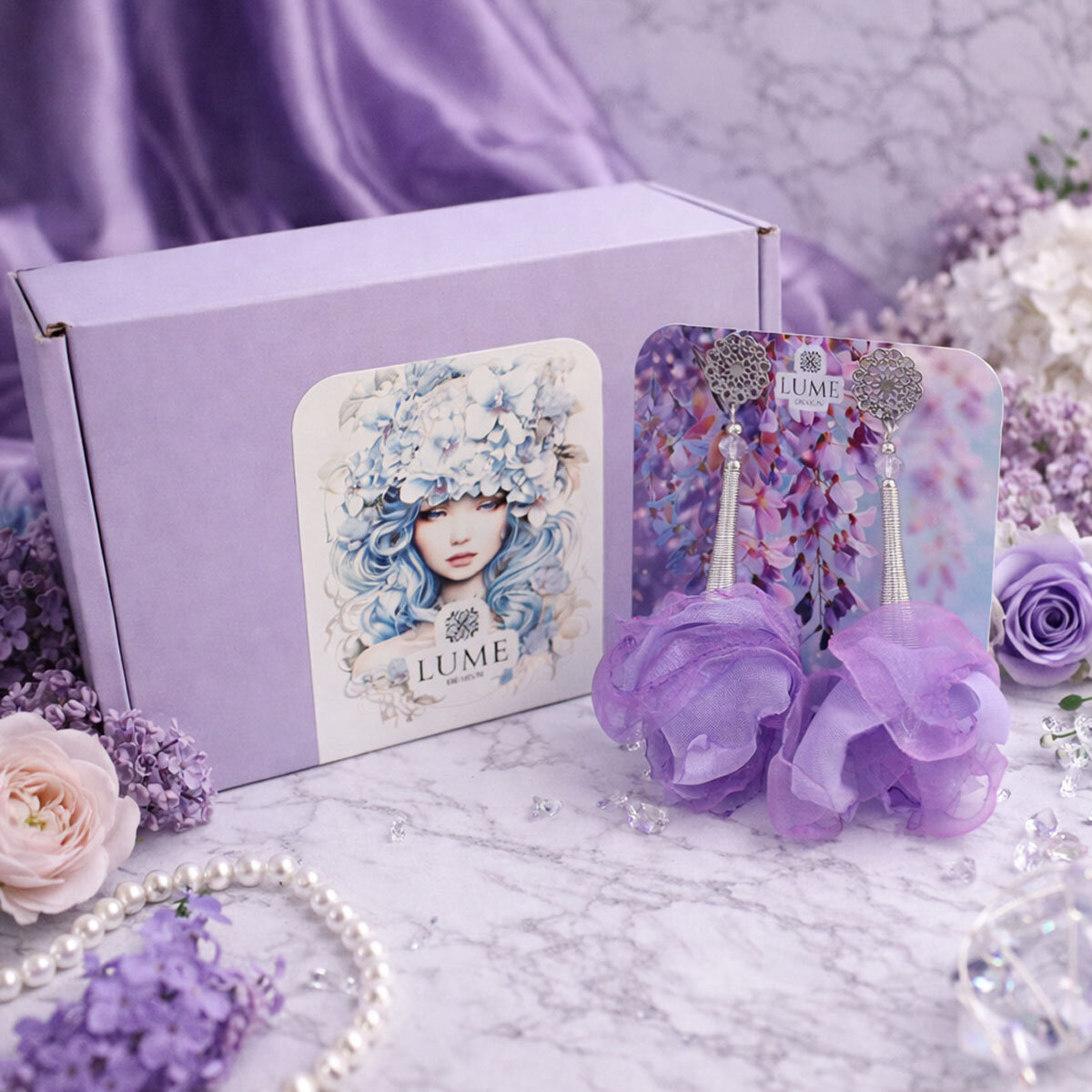 Kolczyki z tkaniny lawendowe lekkie mieniące handmade oksydowane materiałowe kwiaty