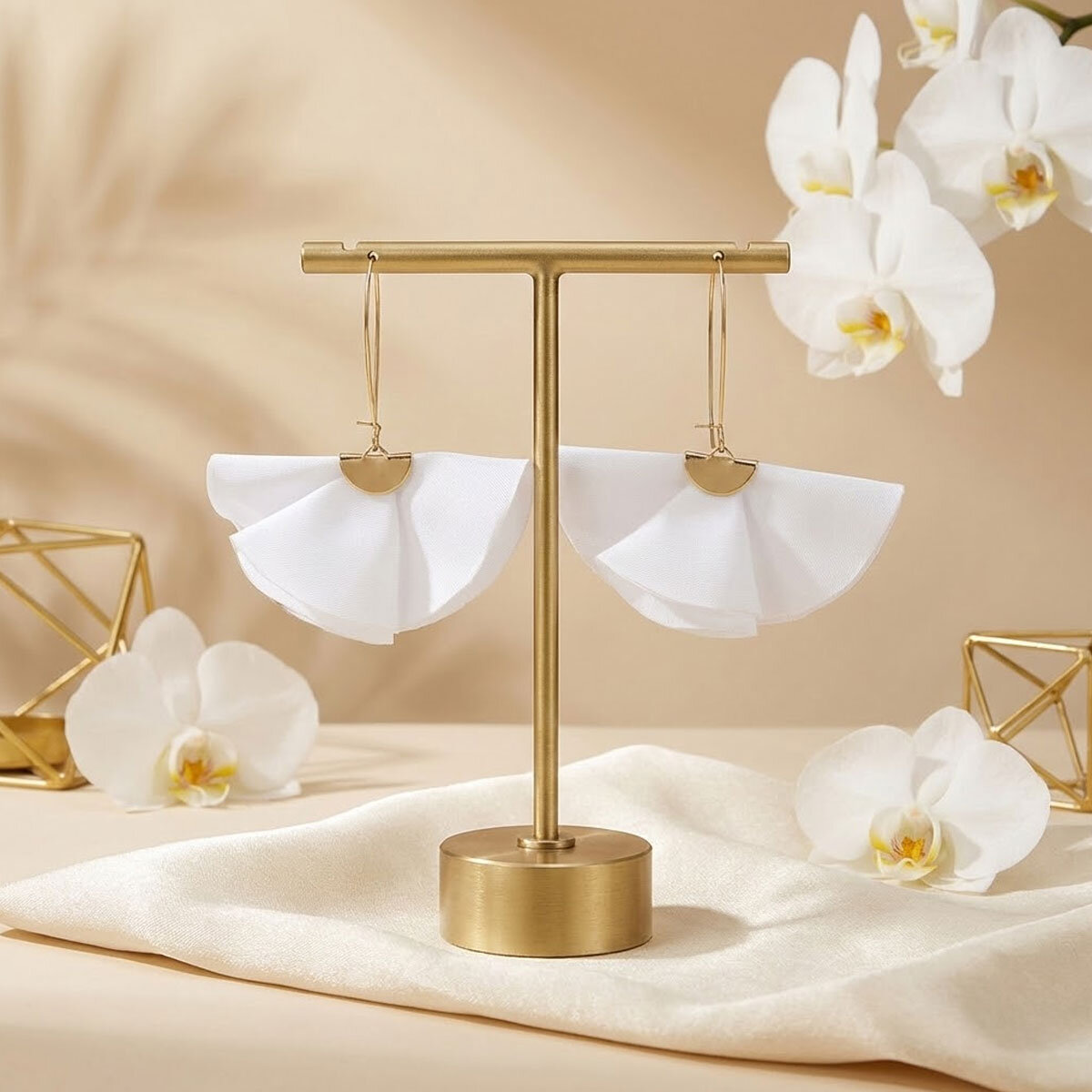 Kolczyki Wachlarze Białe Kolor Złoty KC Gold – Lume Design