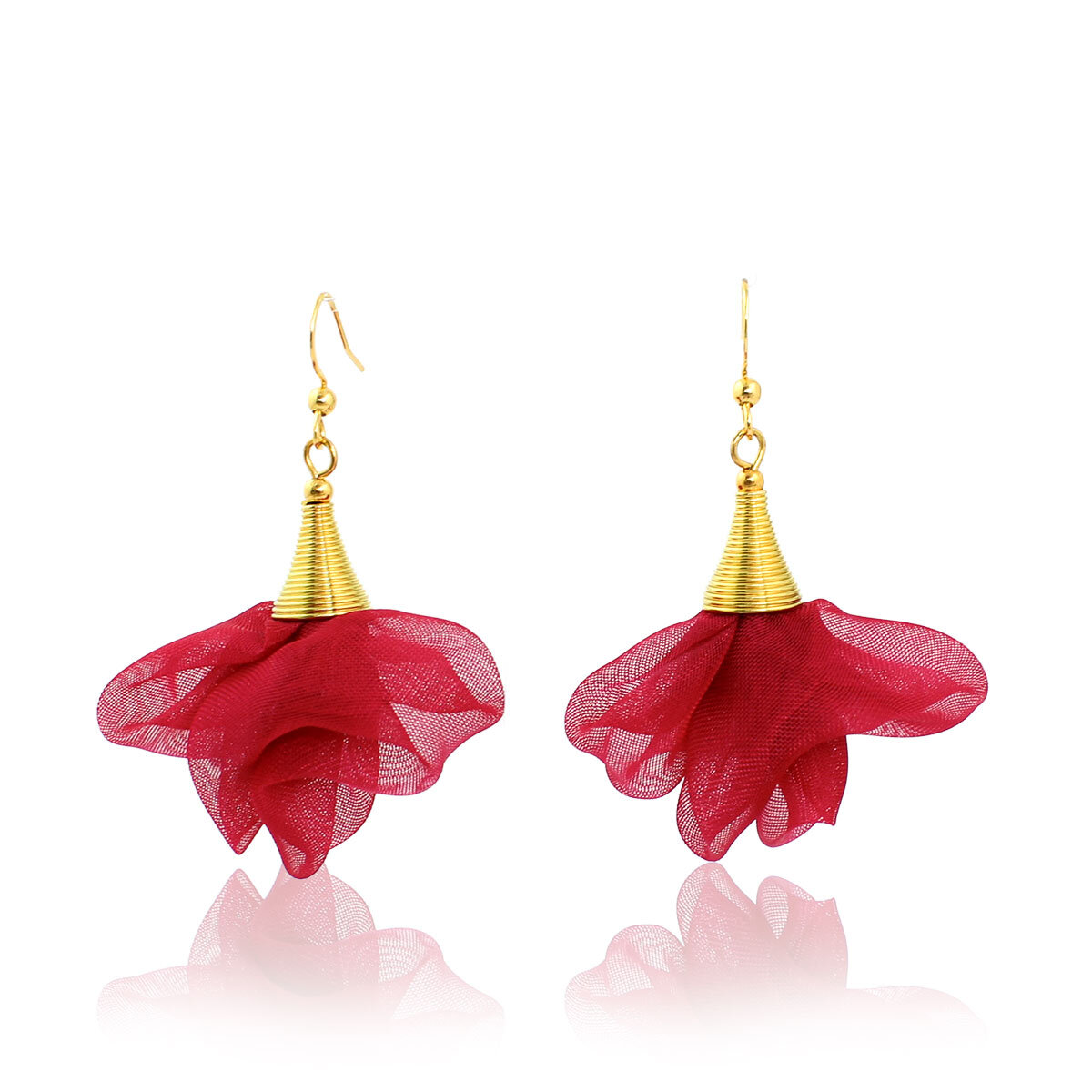 Lekkie kolczyki malinowe z tkaniny kwiaty złote wykończenia – Lume Design