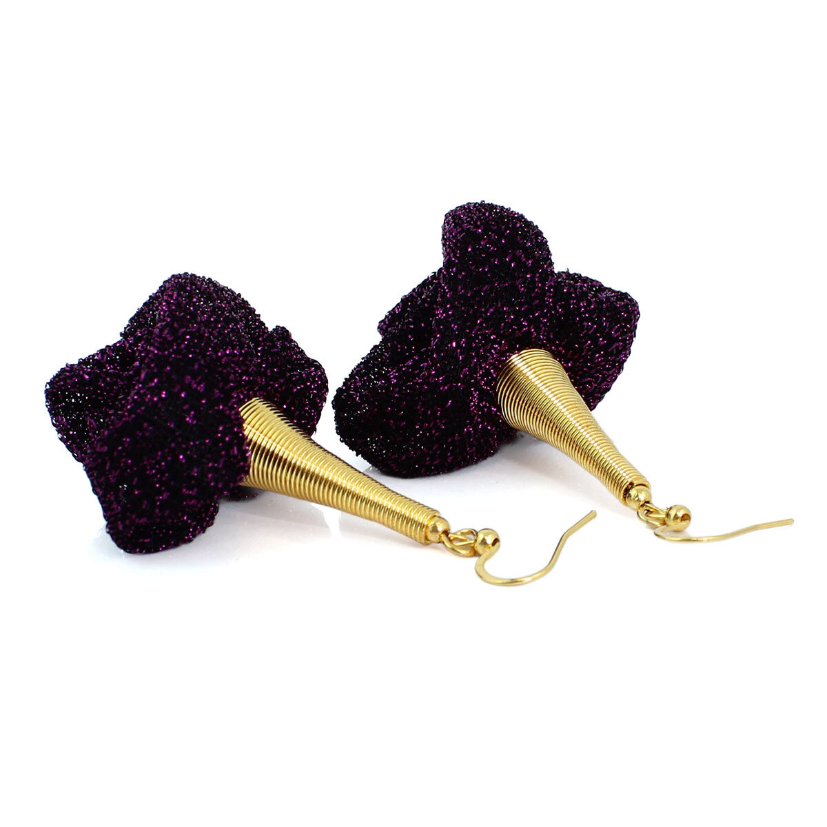 Kolczyki z tkaniny ciemny fiolet połyskujące złote długie – Lume Design