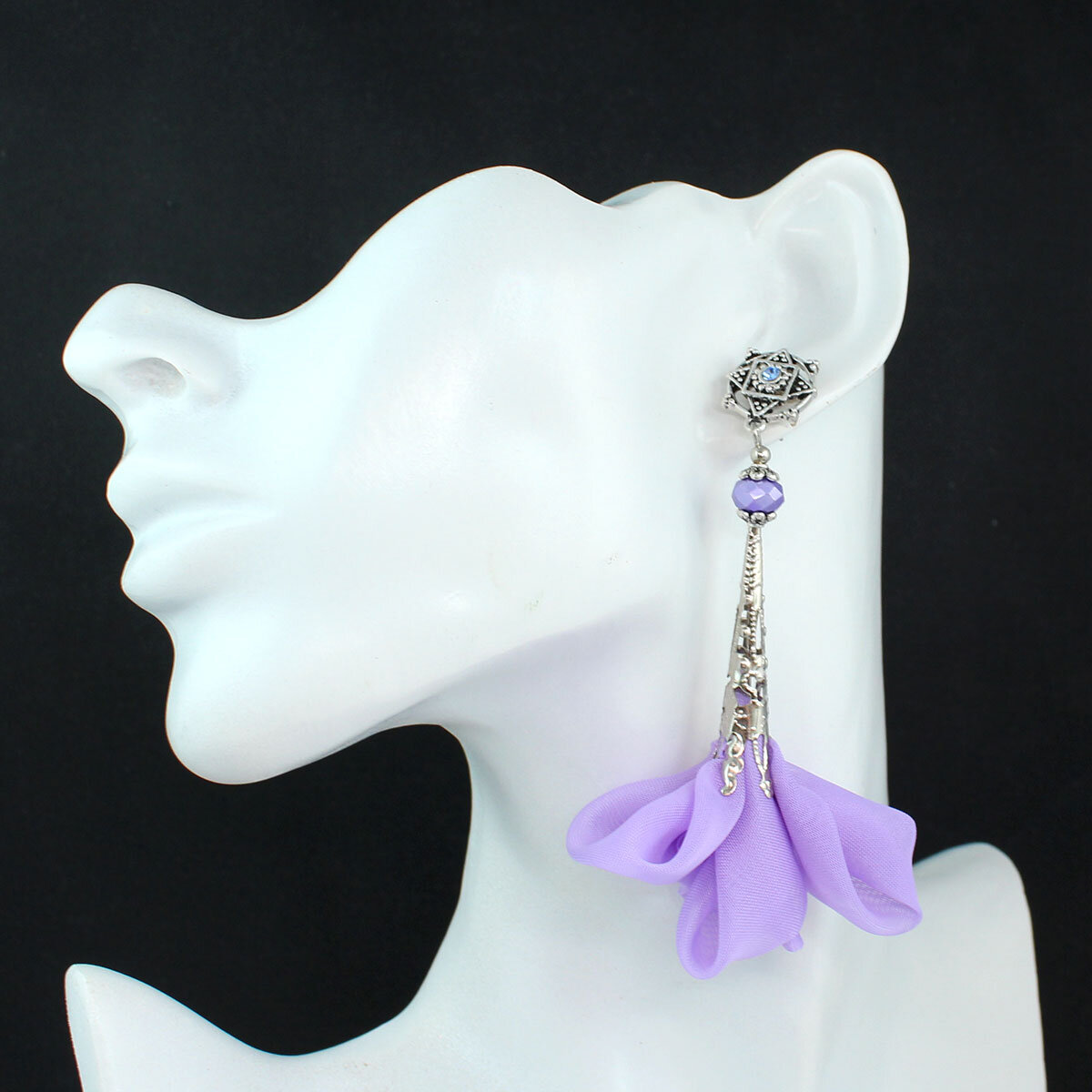 Kolczyki z tkaniny lawendowe wrzosowe długie lekkie handmade ażurowe