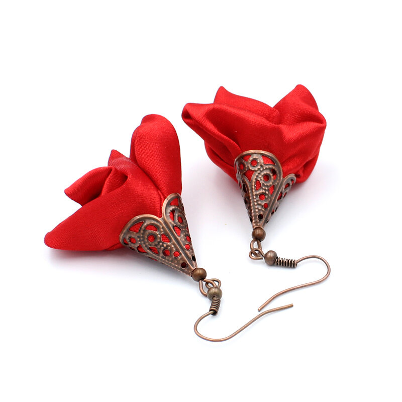 Kolczyki z Tkaniny Kwiaty Silk Ciemne Bordowe Kolczyki z Tkaniny Kwiaty Silk Ciemne Bordowe