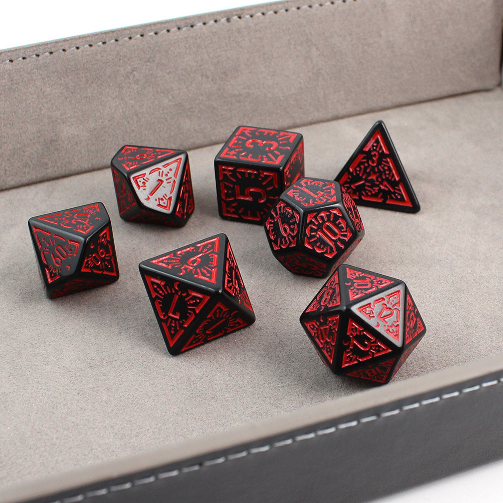 Zestaw 7 czarnych akrylowych kości RPG z czerwonymi runami, ramkami i cyframi | Akrylowe Kości Infernal Runes Lume Design Zestaw 7 czarnych akrylowych kości RPG z czerwonymi runami, ramkami i cyframi | Akrylowe Kości Infernal Runes Lume Design