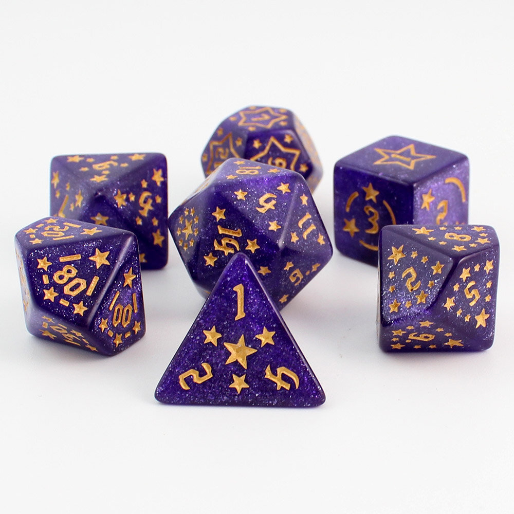 Zestaw 7 akrylowych kości RPG o zaokrąglonych krawędziach w kolorze fioletowym ze złotymi gwiazdkami | Akrylowe Kości Amethyst Stars Lume Design