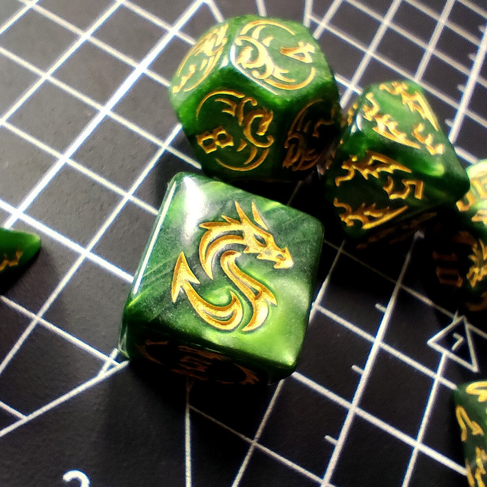 Kości smocze zielono-złote komplet Zestaw kości RPG Dragon's Jade zielone ze smokami