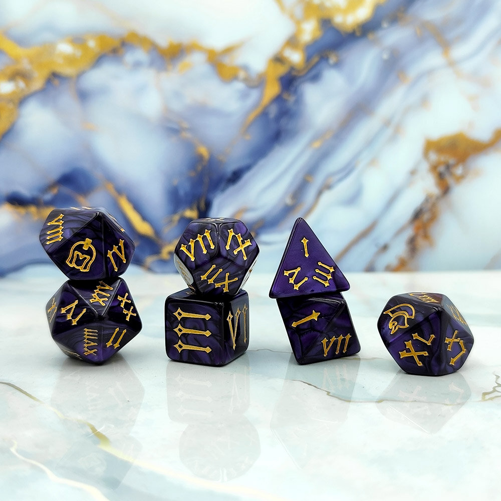 Kości fioletowe z rzymskimi cyframi komplet Zestaw kości RPG Roman Empire z cyframi rzymskimi fioletowe