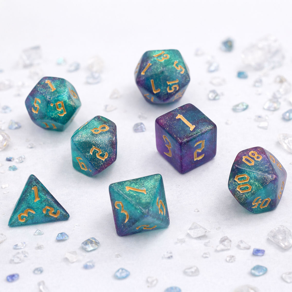 Dwukolorowe kości RPG z brokatem komplet Zestaw kości RPG Aurora Dreams turkusowo-fioletowe z brokatem