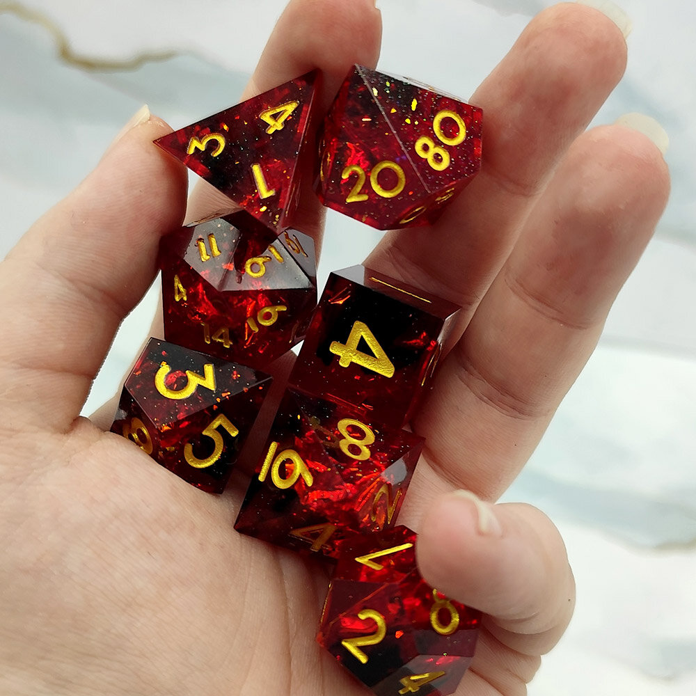 Zestaw kości RPG Sharp Edge Crimson Smoke czerwono-czarne