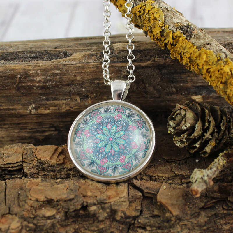 Szklany Wisiorek Mandala Talizman Szklany Wisiorek Mandala Talizman