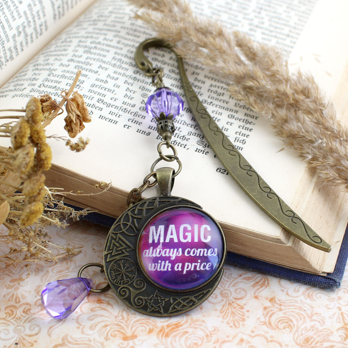 Zakładka magiczna fioletowa cytat fantasy prezent dla czytelnika handmade Zakładka magiczna fioletowa cytat fantasy prezent dla czytelnika handmade