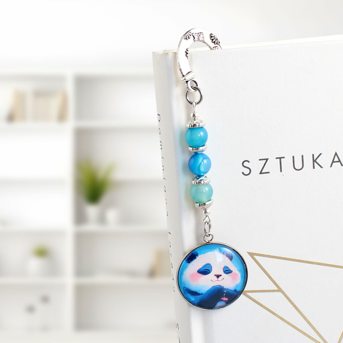 Zakładka do książki z pandą, kamienie naturalne, prezent, Lume Design Zakładka do książki z chubby pandą, jadeitowe koraliki, prezent dla dziecka