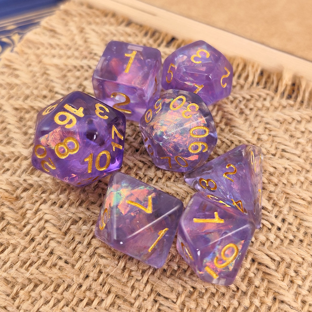 Kości Mystic Violet komplet ze złotymi cyframi Zestaw kości RPG Mystic Violet fioletowe holograficzne