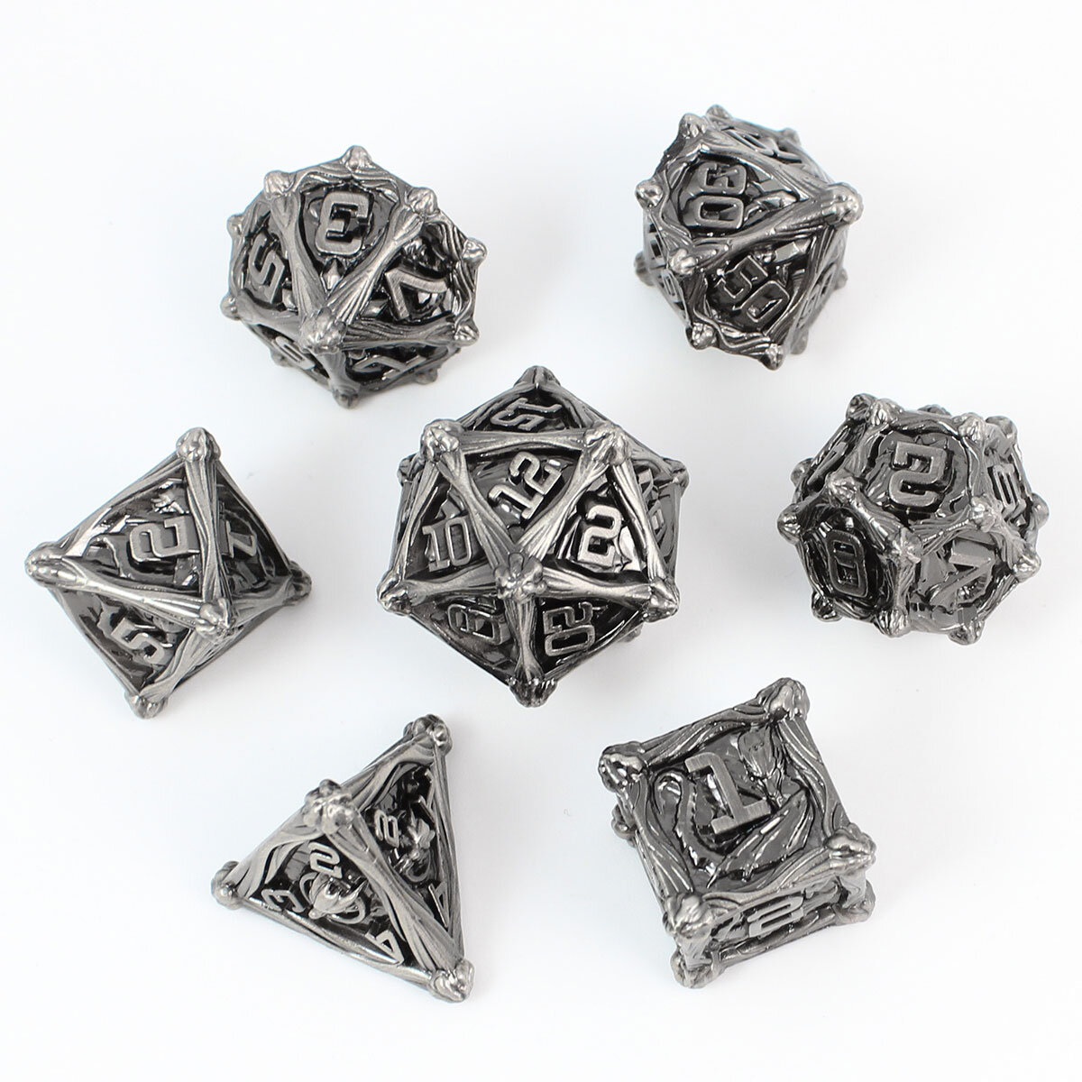 Zestaw ciężkich metalowych kości RPG Iron Dragon's Hoard w kolorze ciemnej stali