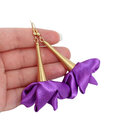 Kolczyki z tkaniny fiolet biskupi długie kwiaty złote KC gold – Lume Design