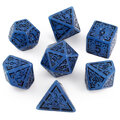 Zestaw 7 granatowych akrylowych kości RPG z czarnymi runami, ramkami i cyframi | Akrylowe Kości Abyssal Runes Lume Design