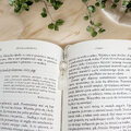 Zakładka do książki z kryształem górskim, srebrna, minimalistyczna, prezent dla czytelnika