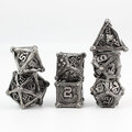 Zestaw ciężkich metalowych kości RPG Iron Dragon's Hoard w kolorze ciemnej stali