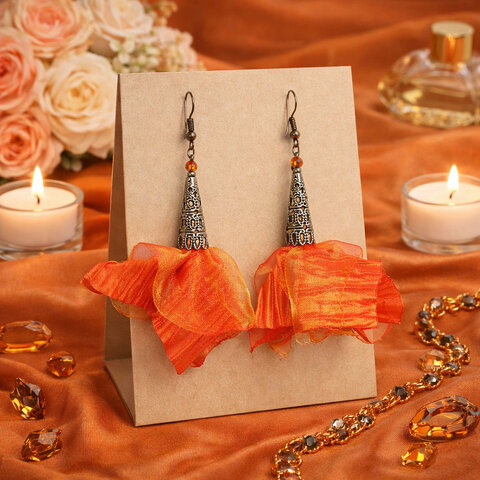 Długie kolczyki kwiaty Lume Design pomarańczowe multikolor czarne wykończenie Długie kolczyki kwiaty Lume Design pomarańczowe multikolor czarne wykończenie