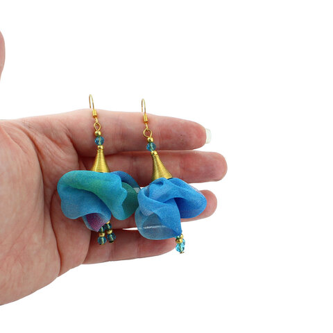 Kolczyki Kwiaty Niebieskie Multikolor Kryształki – Lume Design