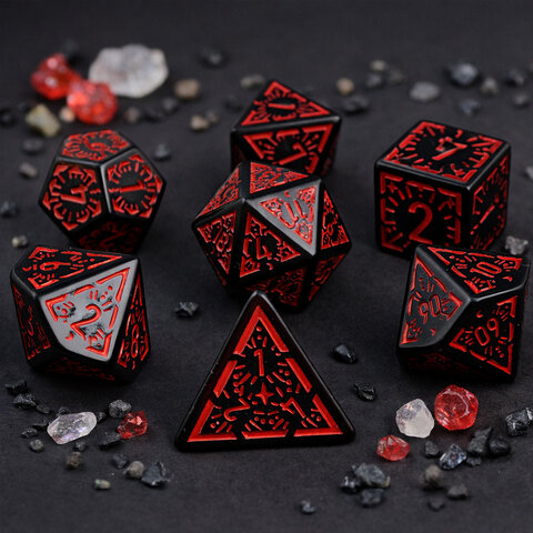 Zestaw 7 czarnych akrylowych kości RPG z czerwonymi runami, ramkami i cyframi | Akrylowe Kości Infernal Runes Lume Design Zestaw 7 czarnych akrylowych kości RPG z czerwonymi runami, ramkami i cyframi | Akrylowe Kości Infernal Runes Lume Design