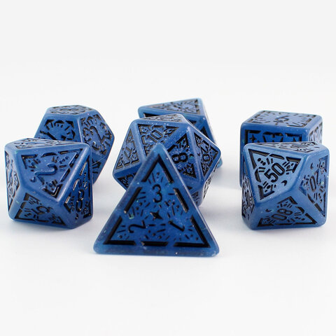 Zestaw 7 granatowych akrylowych kości RPG z czarnymi runami, ramkami i cyframi | Akrylowe Kości Abyssal Runes Lume Design