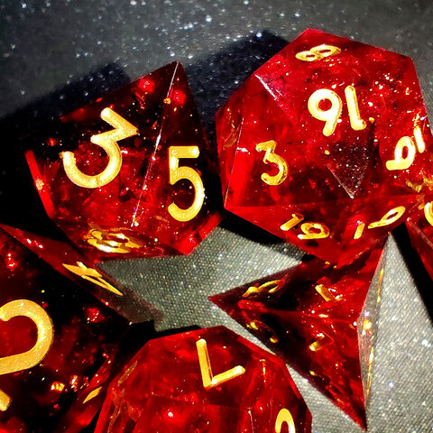 Zestaw kości RPG Sharp Edge Crimson Smoke czerwono-czarne