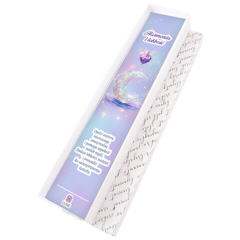 Subtelna metalowa zakładka do książki w formie piórka, zdobiona wiszącą zawieszką z opalitu w kształcie księżyca, umieszczona w pudełku prezentowym. Subtelna metalowa zakładka do książki w formie piórka, zdobiona wiszącą zawieszką z opalitu w kształcie księżyca, umieszczona w pudełku prezentowym.