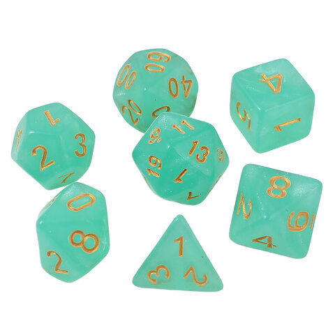 Turkusowe kości wielościenne do RPG ze złotymi cyframi i połyskiem.