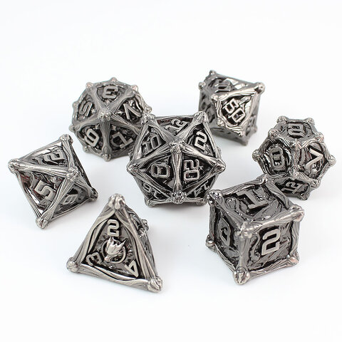 Zestaw ciężkich metalowych kości RPG Iron Dragon's Hoard w kolorze ciemnej stali